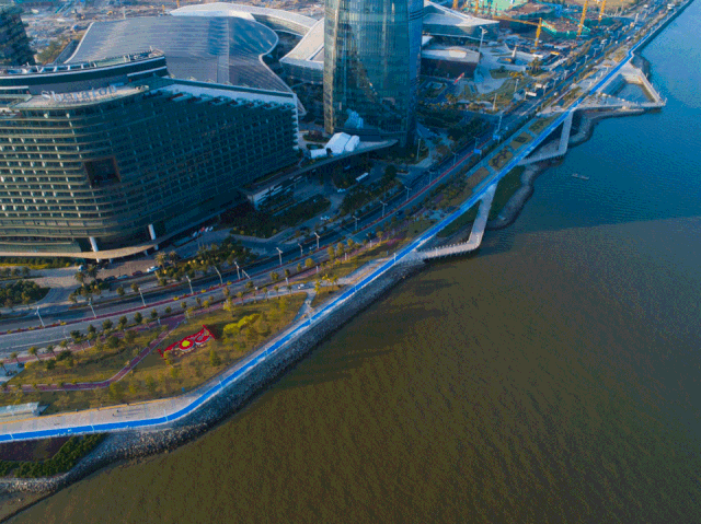 1604479085674069.gif 05.gif